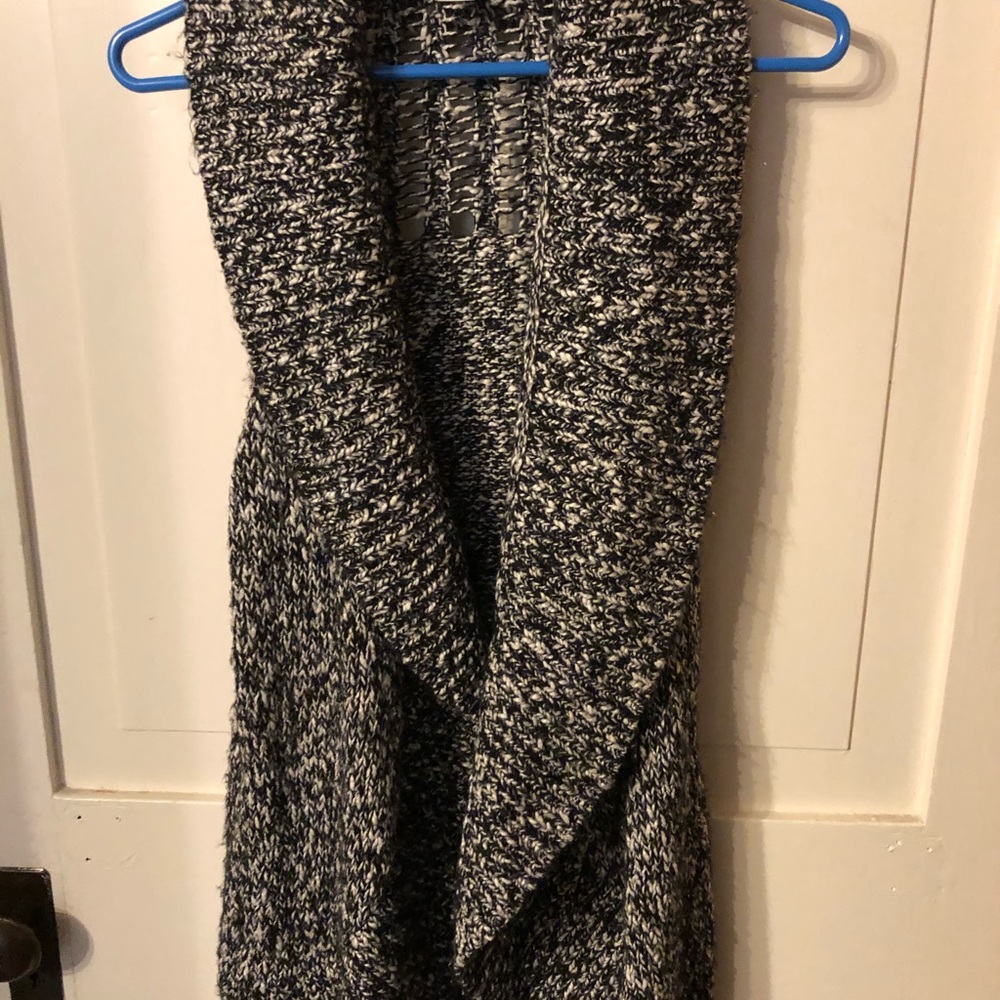 Chico’s sweater vest style